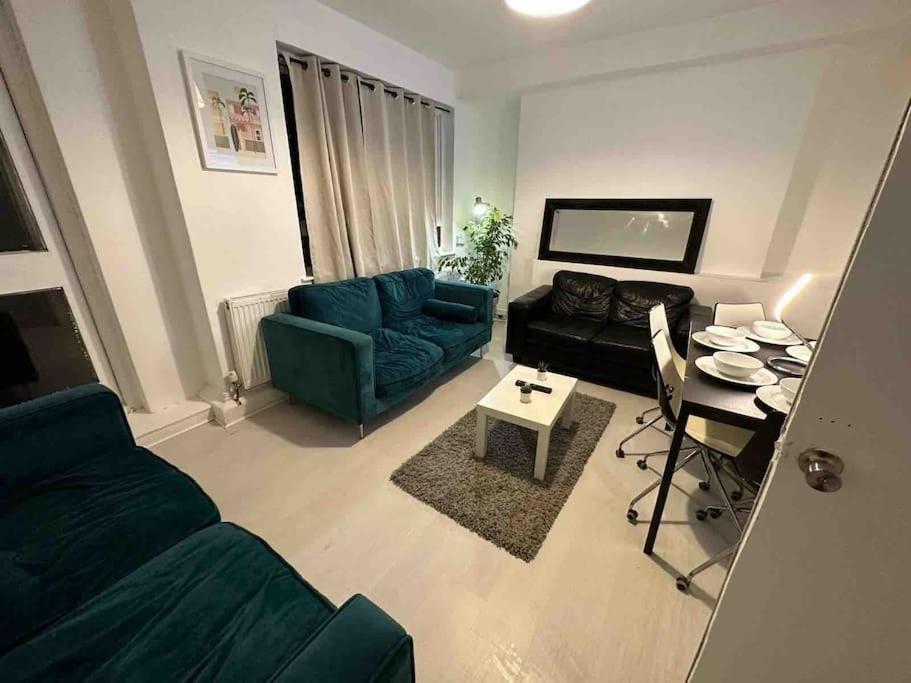 3 Bedroom Flat Kings Cross Londres Exterior foto
